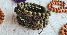 Load image into Gallery viewer, Sandalwood Malas

