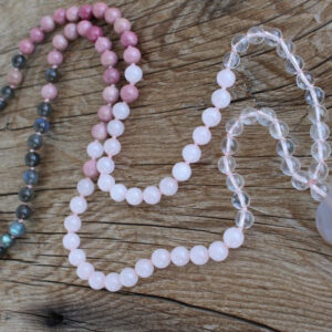 108 Mala, Rainbow Labradorite AA grade, Rhodonite, White Quartz, Clear Quartz, Agate Heart Guru bead, Bohemian Tassel Necklace. Vegan mala.