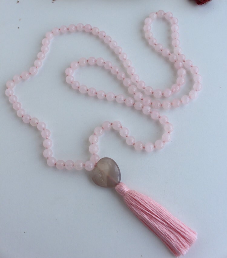 Rose Quartz Mala Prayer 108 beads, Agate Heart Guru Bead, Love Mala Bohemian Necklace, Yoga gift, Feminine Energy Necklace, Vegan Mala.