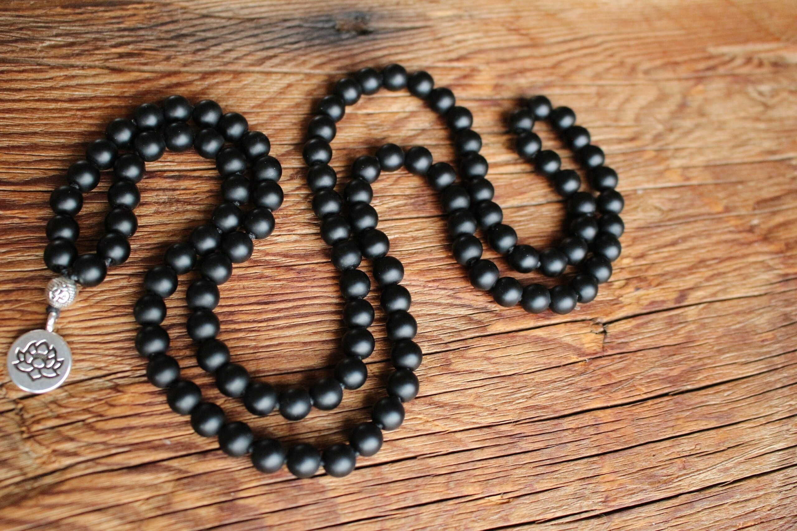 108 Black Onyx Lotus Necklace Matte Prayer beads, Yoga mala Buddhist mala Japa Mala Necklace, Protection Mala for Men and Women